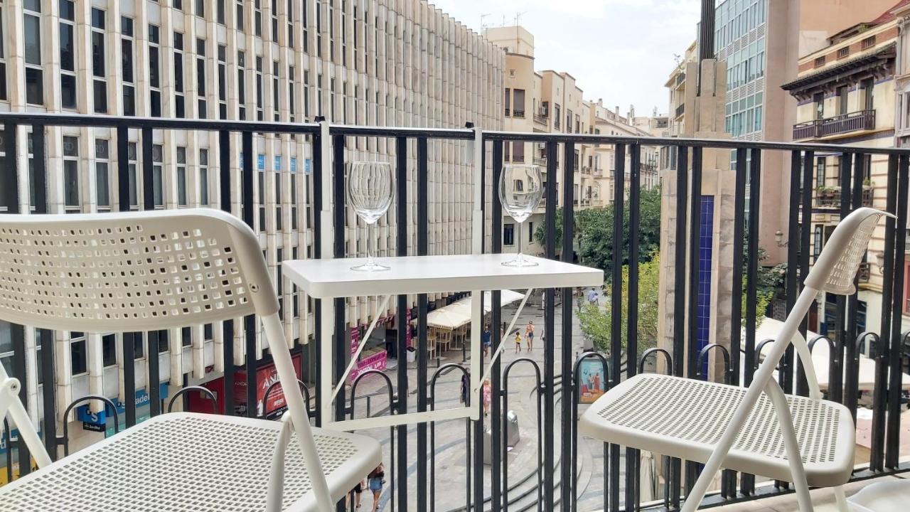 Del Parque Flats Uncibay Balcony Apartment Malaga Exterior photo
